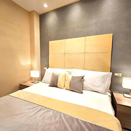 Astoria Supreme - Modern Boutique B&B 레체